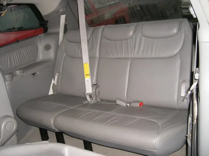 Thumbnail 4 of 2006 Toyota Sienna SE