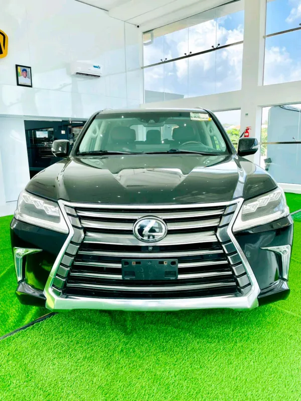 Main image of 2018 LEXUS LX LX570