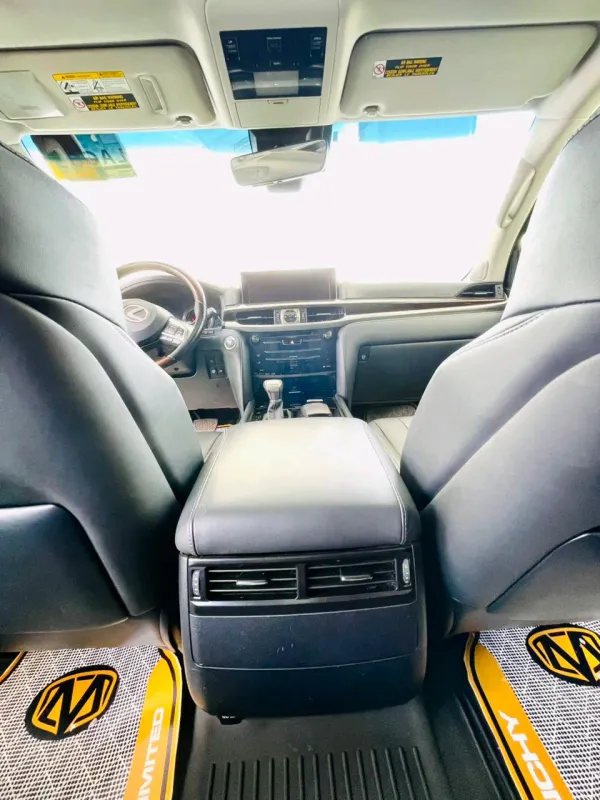 Thumbnail 4 of 2018 LEXUS LX LX570