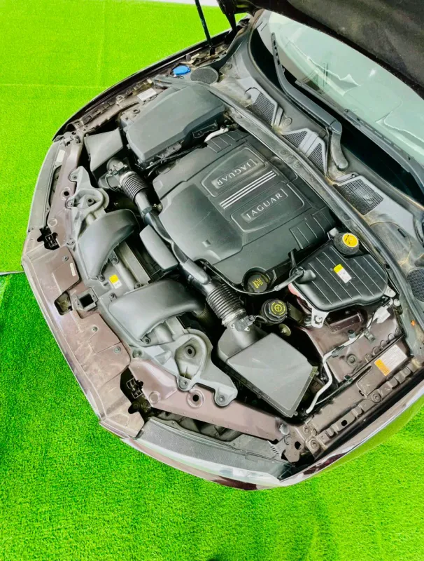 Thumbnail 6 of 2012 JAGUAR XF XF