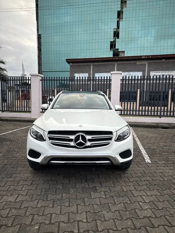 Main image of 2016 MERCEDES-BENZ GLC-Class
