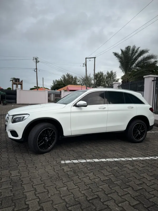 Thumbnail 8 of 2016 MERCEDES-BENZ GLC-Class