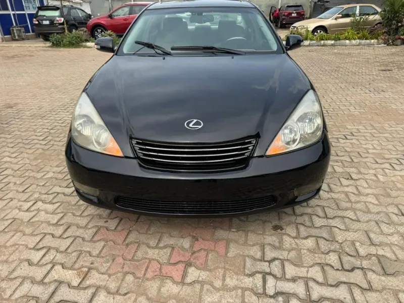 Thumbnail 2 of 2002 LEXUS ES