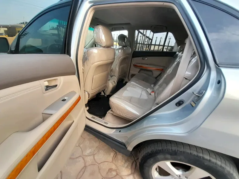 Thumbnail 9 of 2005 Lexus RX Full Option