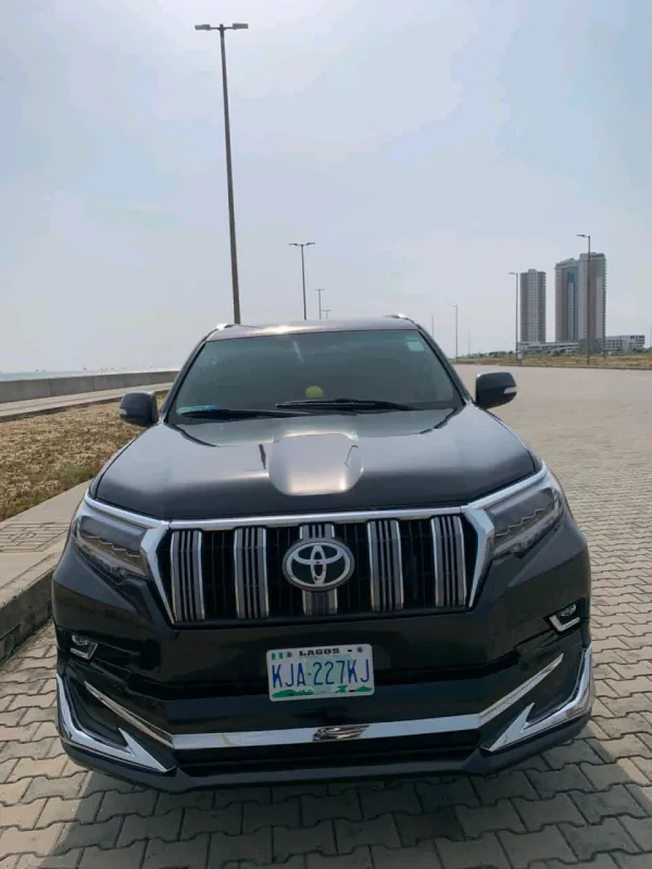Main image of 2020 Toyota Land Cruiser Prado