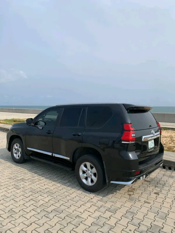 Thumbnail 5 of 2020 Toyota Land Cruiser Prado