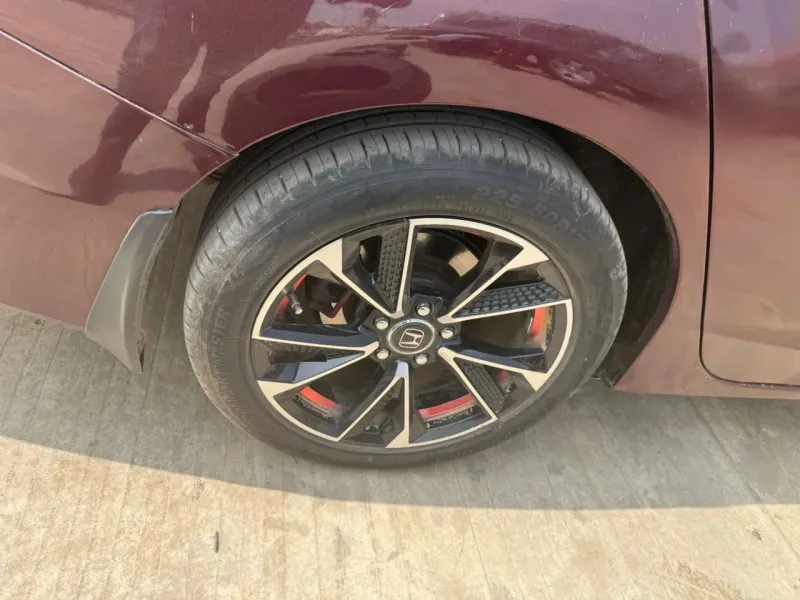 Thumbnail 2 of 2013 HONDA Accord XLE