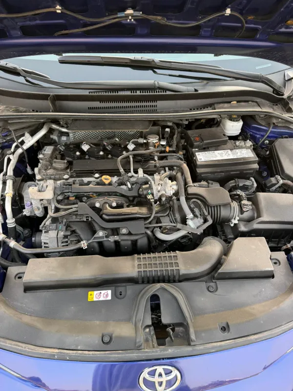 Thumbnail 2 of 2020 Toyota Corolla se