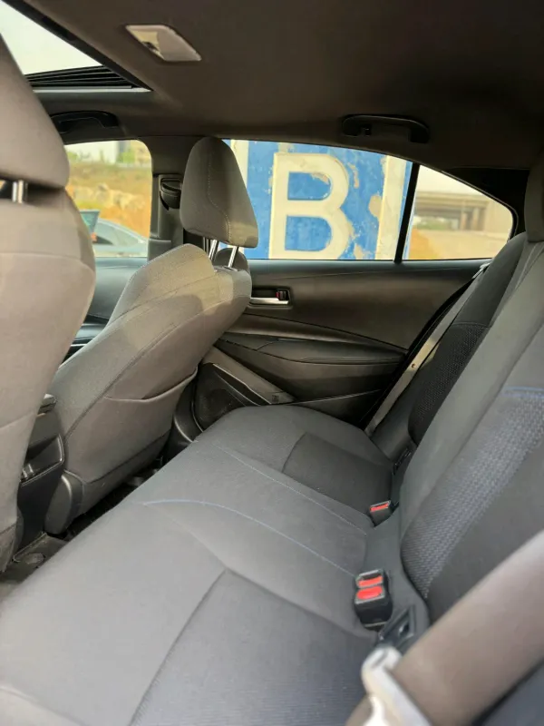 Thumbnail 6 of 2020 Toyota Corolla se