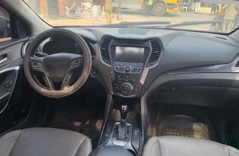 Thumbnail 2 of 2014 Hyundai Santa Fe Sport