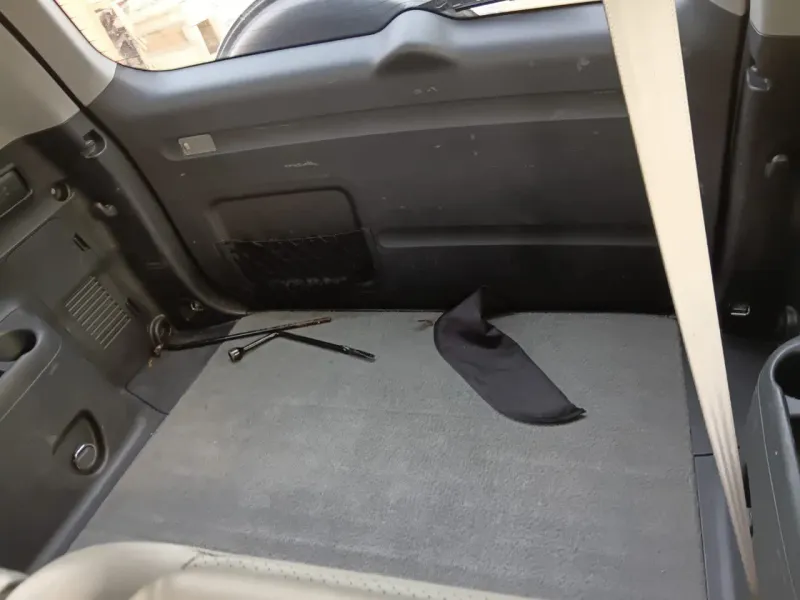 Thumbnail 8 of 2011 Toyota RAV4