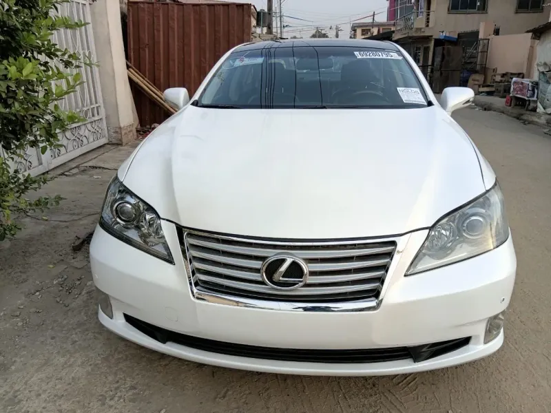 Thumbnail 4 of 2013 Lexus ES 350