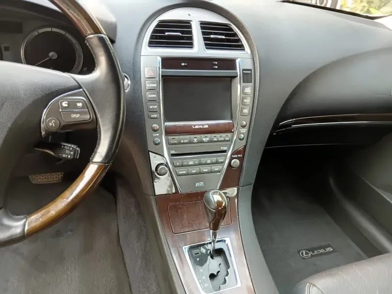 Thumbnail 9 of 2013 Lexus ES 350