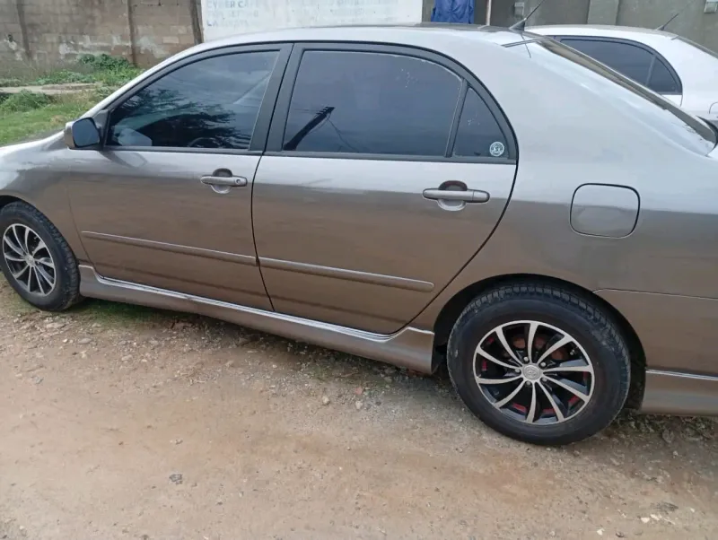 Thumbnail 3 of 2004 TOYOTA Corolla Sport