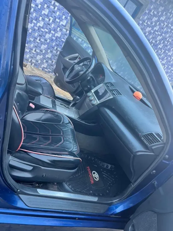 Thumbnail 2 of 2008 Toyota Camry SE