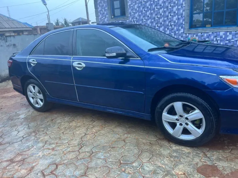 Thumbnail 12 of 2008 Toyota Camry SE