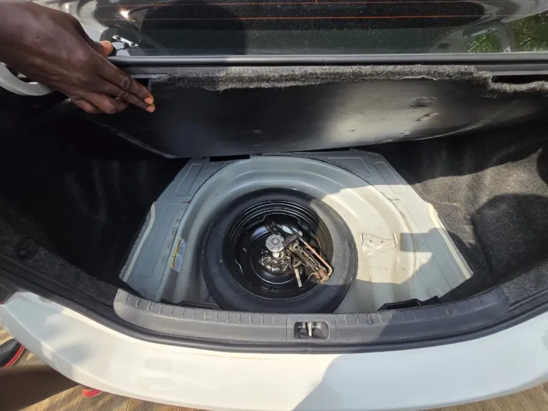 Thumbnail 5 of 2017 Toyota Corolla