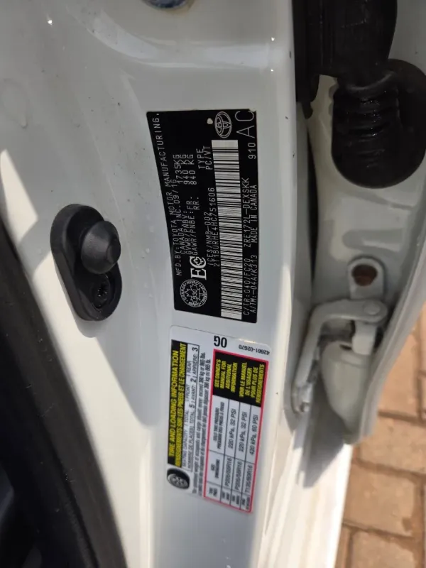 Thumbnail 7 of 2017 Toyota Corolla