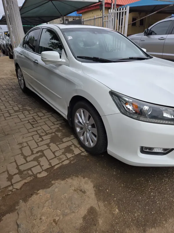 Thumbnail 2 of 2014 Honda Accord