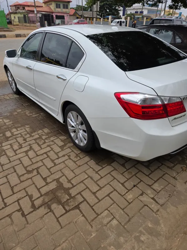 Thumbnail 5 of 2014 Honda Accord