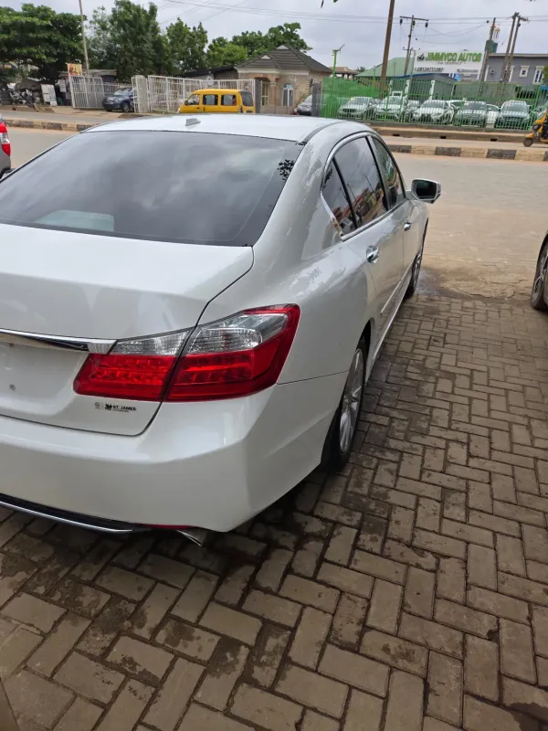 Thumbnail 12 of 2014 Honda Accord