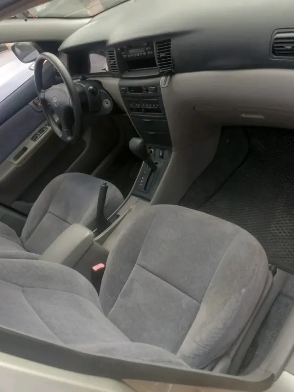 Thumbnail 3 of 2003 Toyota Corolla