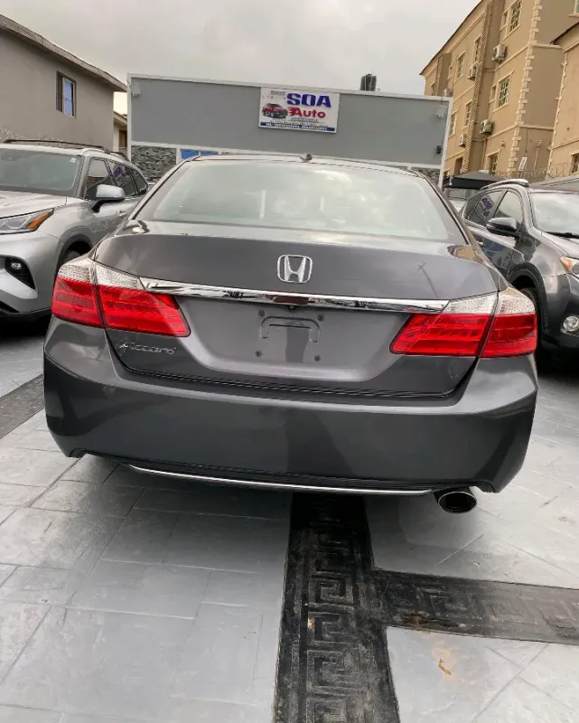 Thumbnail 2 of 2015 Honda Accord