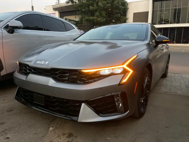 Thumbnail 3 of 2026 Hyundai Accent