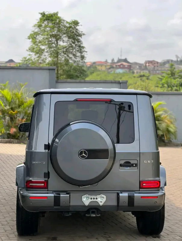 Thumbnail 2 of 2021 Mercedes-Benz G-Class g63