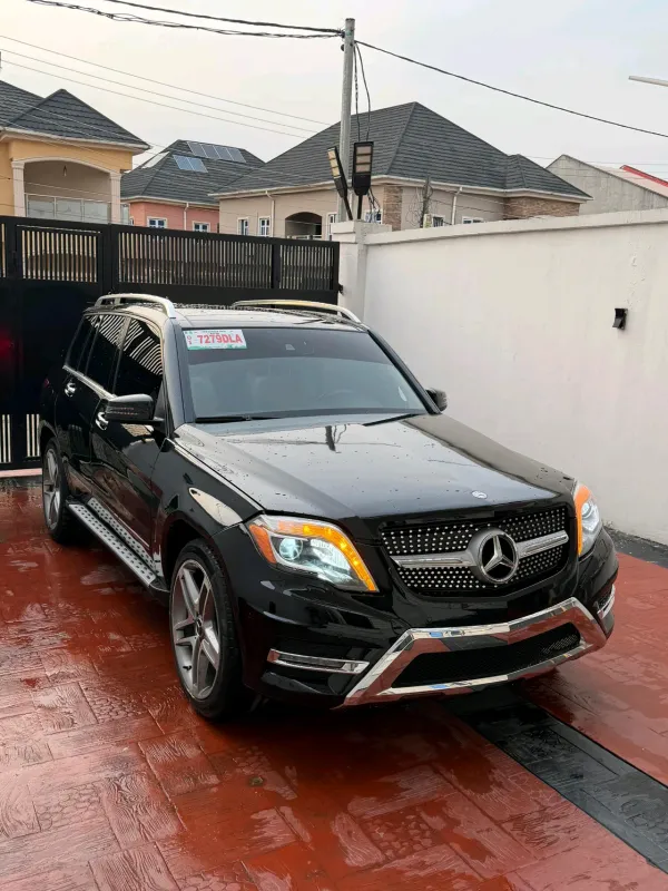 Main image of 2014 MERCEDES-BENZ GLK-Class GLC