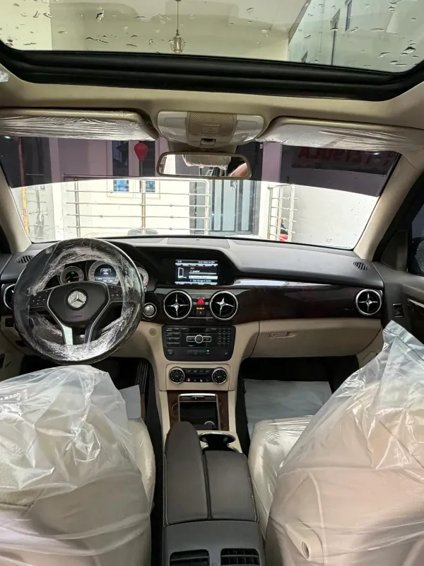 Thumbnail 5 of 2014 MERCEDES-BENZ GLK-Class GLC