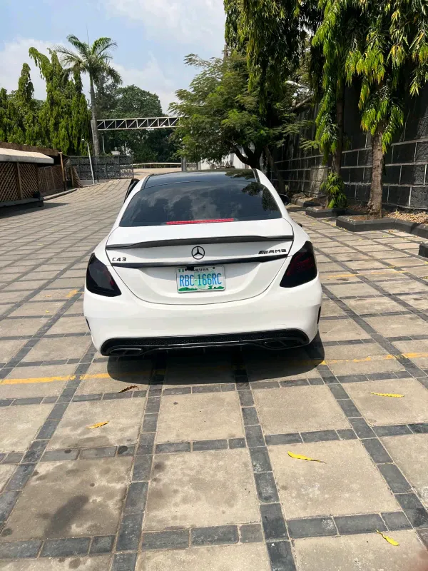 Thumbnail 2 of 2016 Mercedes-Benz AMG GT