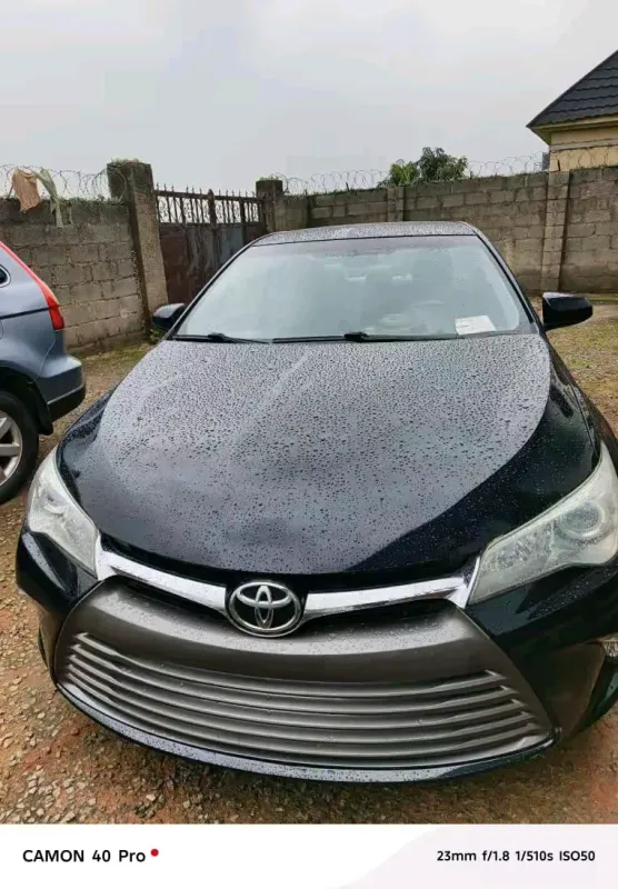 Main image of 2015 Toyota Camry LE