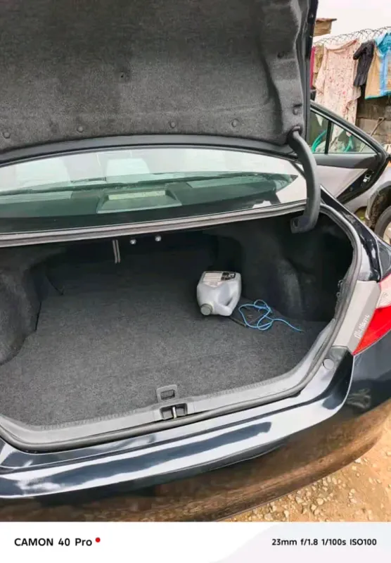 Thumbnail 4 of 2015 Toyota Camry LE