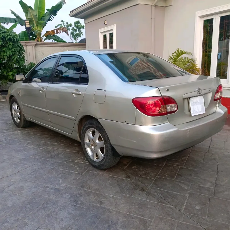 Thumbnail 2 of 2005 Toyota Corolla XLE