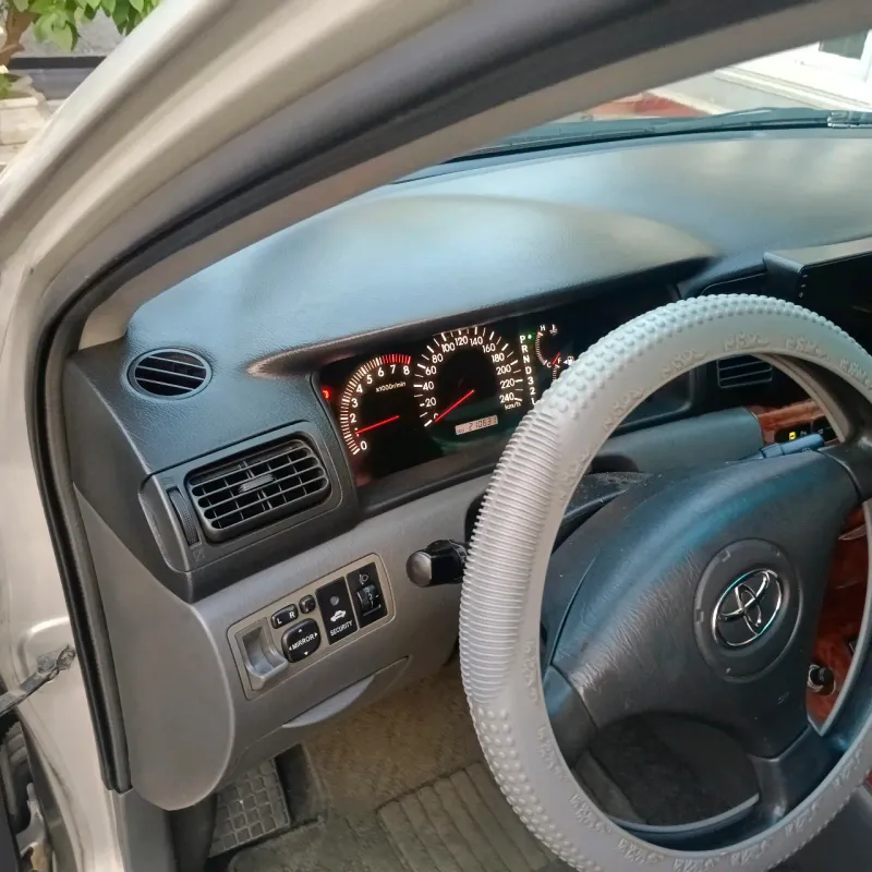 Thumbnail 4 of 2005 Toyota Corolla XLE