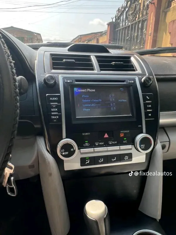 Thumbnail 6 of 2012 Toyota Camry LE