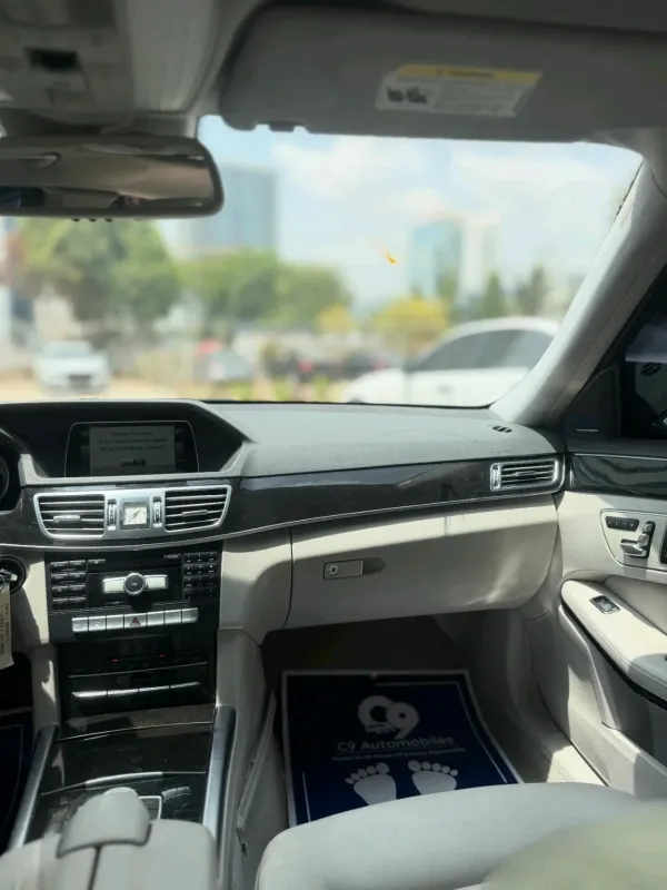 Thumbnail 6 of 2014 Mercedes-Benz E-Class