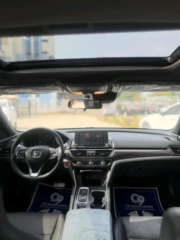 Thumbnail 3 of 2018 Honda Accord