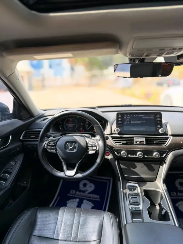 Thumbnail 4 of 2018 Honda Accord