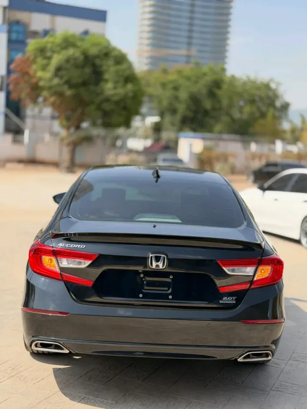 Thumbnail 7 of 2018 Honda Accord