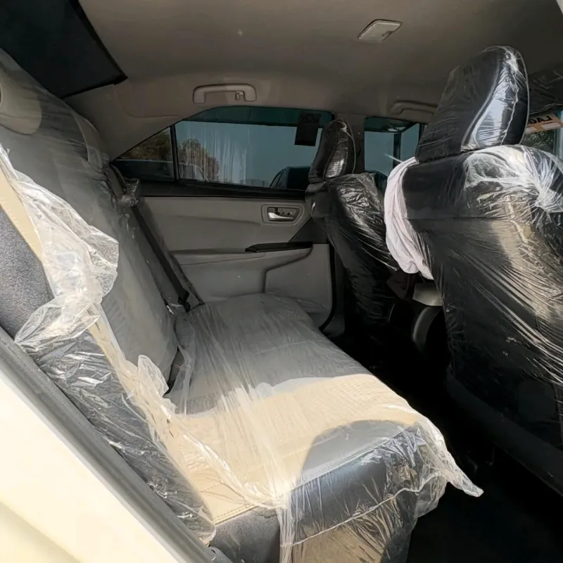 Thumbnail 6 of 2016 Toyota Camry SE