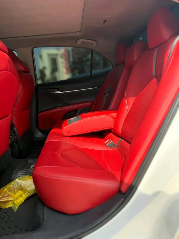 Thumbnail 7 of 2019 Toyota Camry XSE