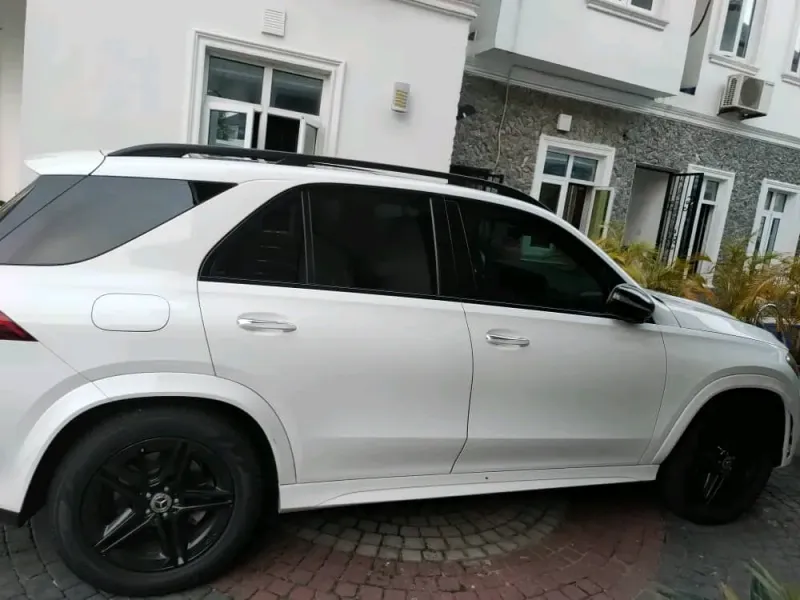 Thumbnail 7 of 2020 Mercedes-Benz GLE-Class