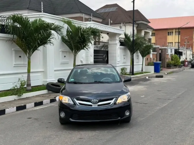 Thumbnail 2 of 2008 Toyota Corolla se