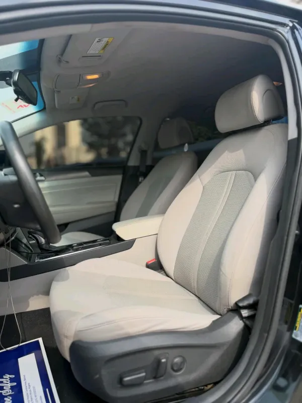 Thumbnail 4 of 2016 Hyundai Sonata