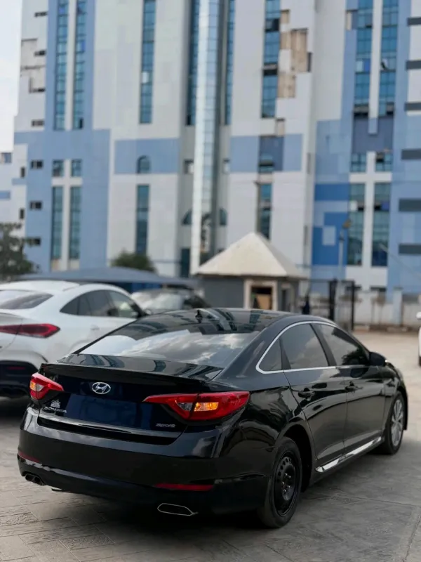 Thumbnail 9 of 2016 Hyundai Sonata