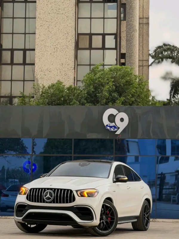 Thumbnail 2 of 2021 Mercedes-Benz GLE-Class