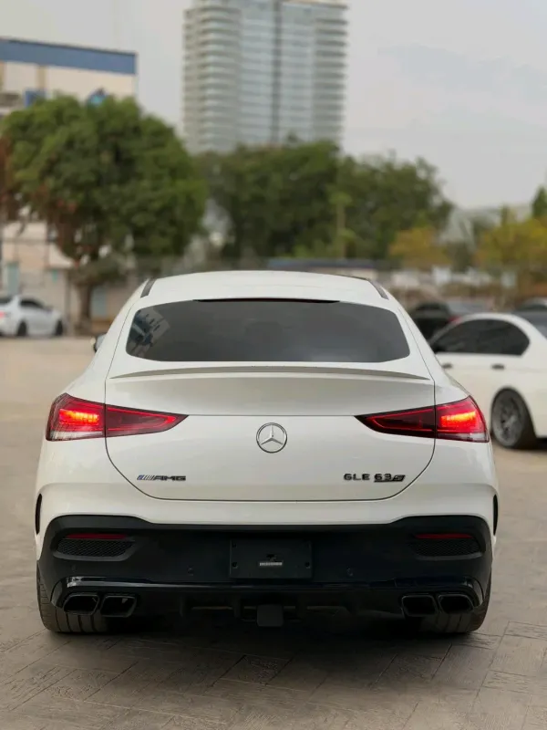 Thumbnail 9 of 2021 Mercedes-Benz GLE-Class