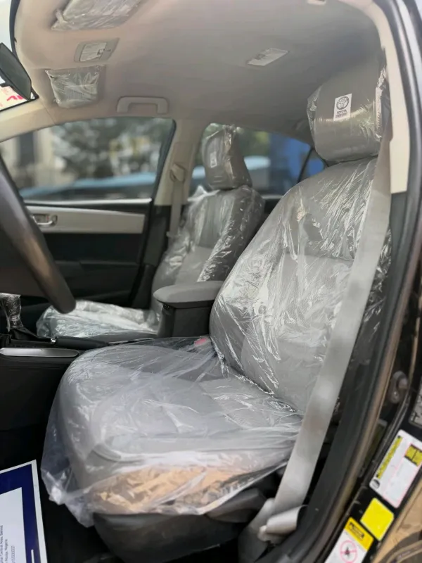 Thumbnail 6 of 2014 Toyota Corolla LE